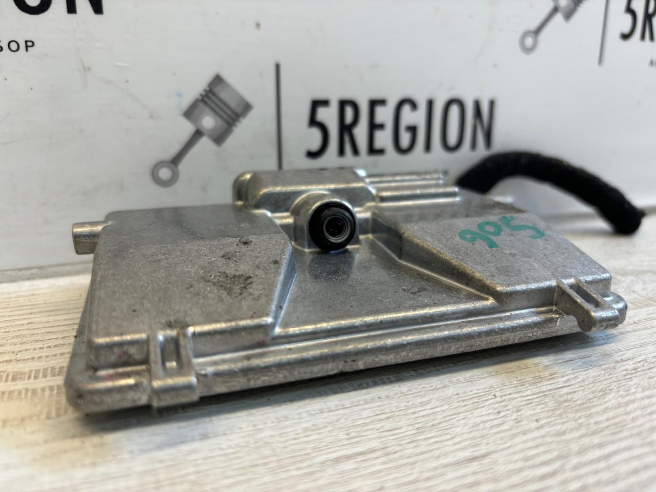 камера переднего обзора Alfa Romeo Stelvio 1 поколение 949 2018, 2.0 л., бензин, АКПП, полный привод, правый руль, 50544636 - фото №1