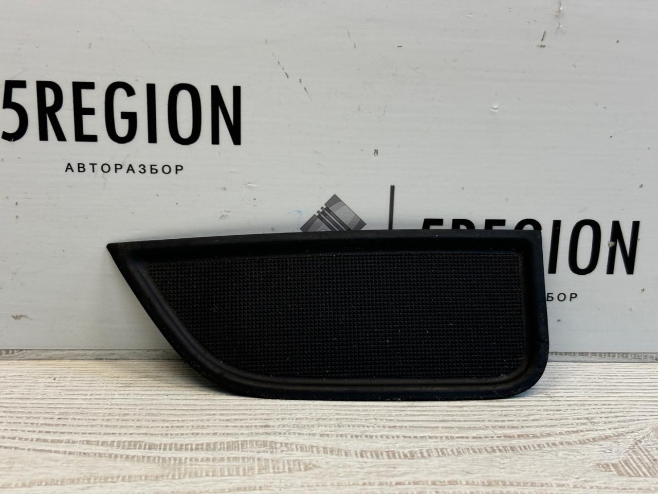 пластик Alfa Romeo Stelvio 1 поколение 949 2018, 2.2 л., дизель, АКПП, внедорожник 5 дв., полный привод, правый руль, 156128864 - фото №1