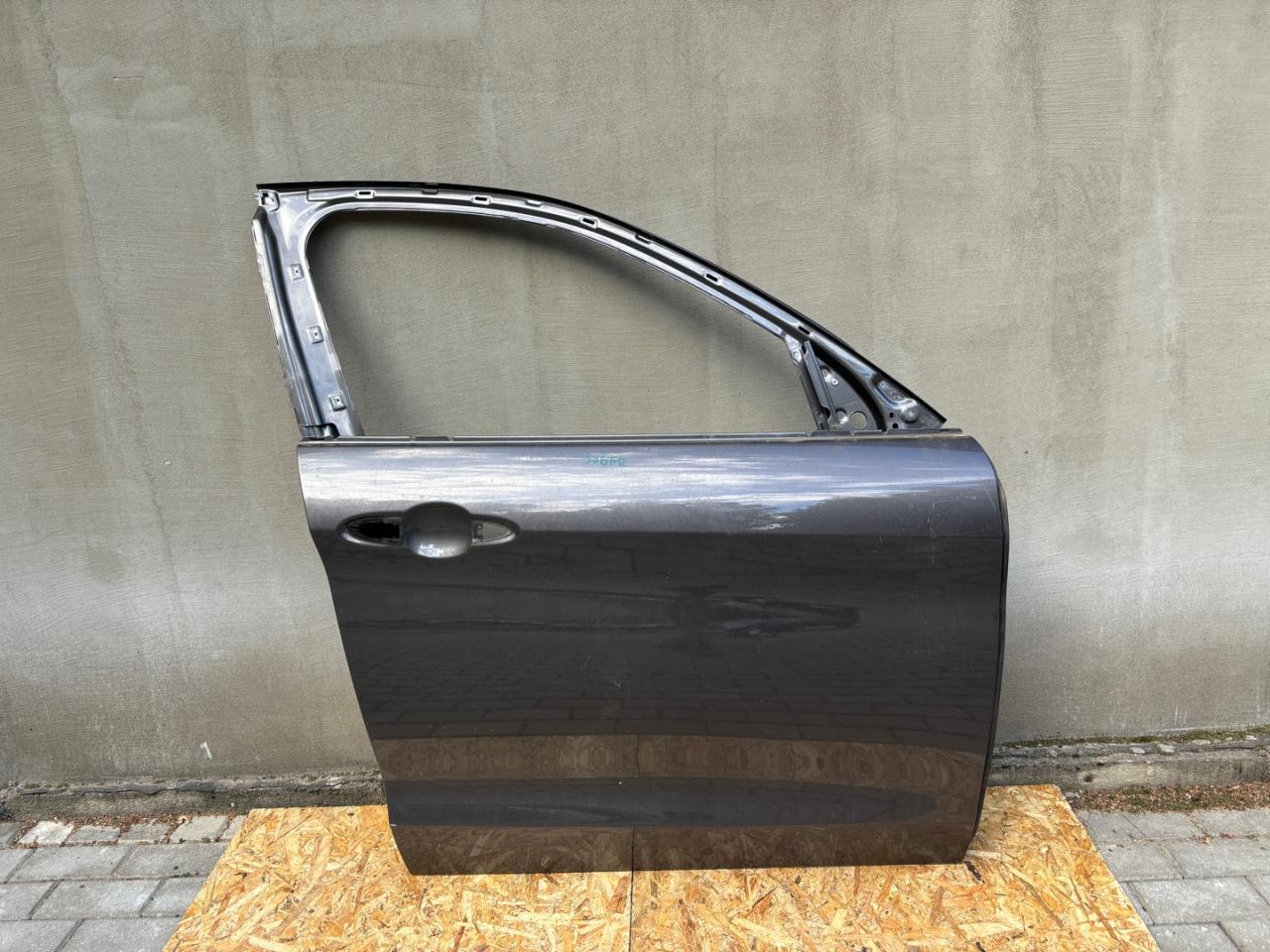 дверь передняя правая Alfa Romeo Stelvio 1 поколение 949 2018, 2.0 л., бензин, АКПП, полный привод, правый руль - фото №1
