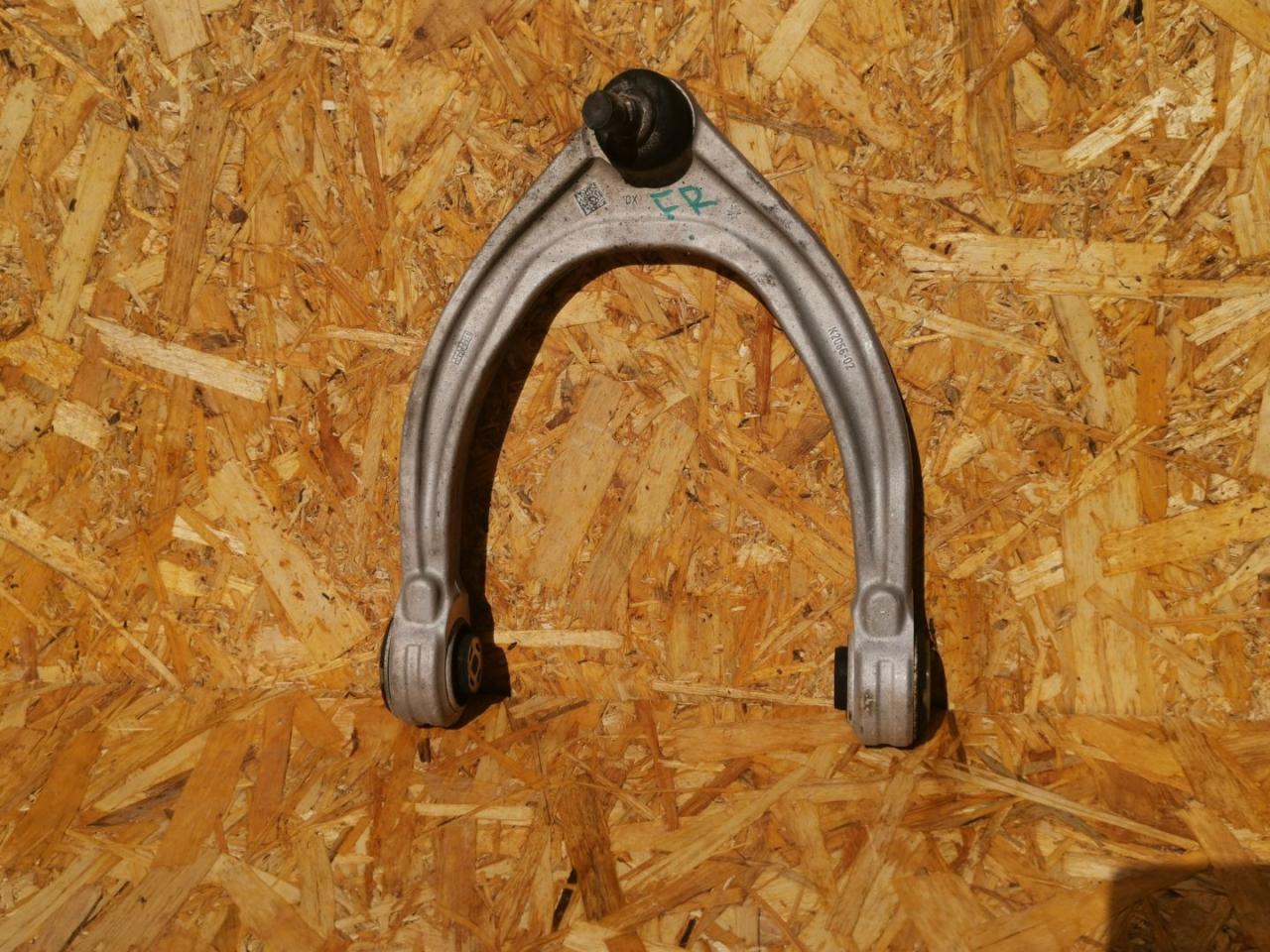 рычаг передний правый Alfa Romeo Stelvio 1 поколение 949 2018, 2.0 л., бензин, АКПП, полный привод - фото №1