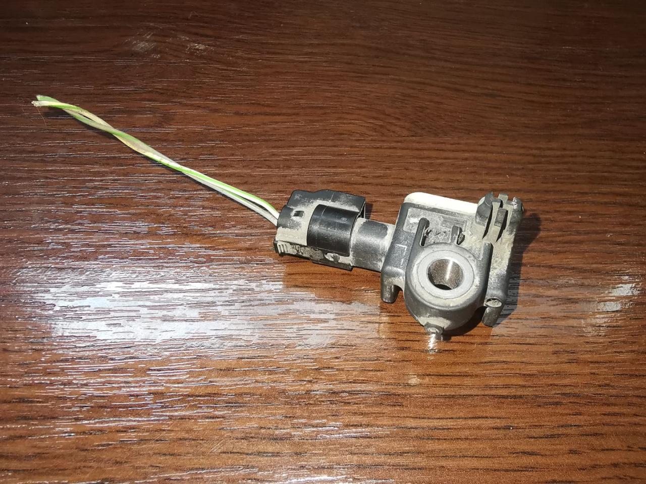 датчик удара Alfa Romeo Stelvio 1 поколение 949 2018, 2.2 л., дизель, АКПП, внедорожник 5 дв., полный привод, правый руль, 50534055 - фото №1