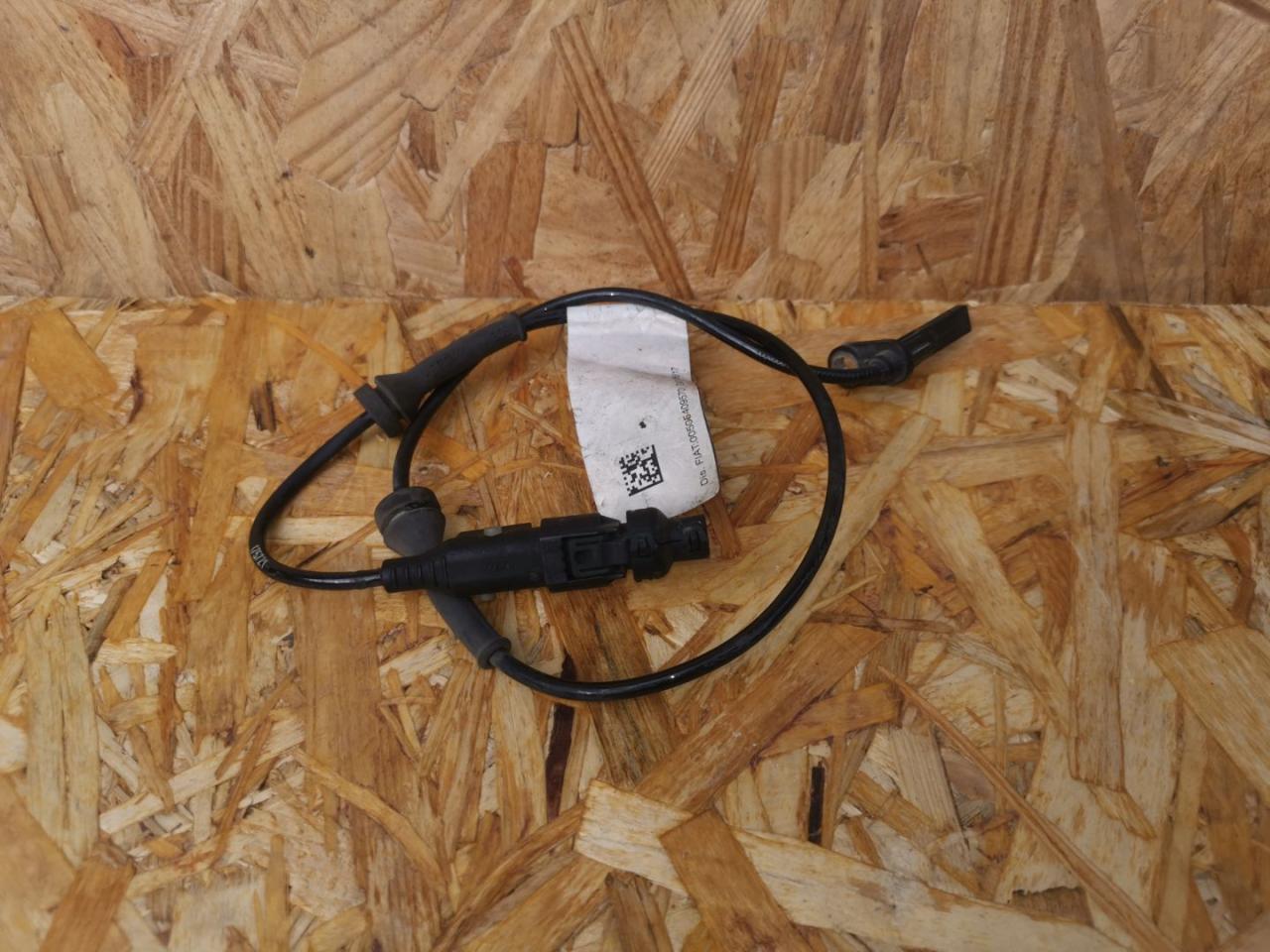 датчик ABS Alfa Romeo Stelvio 1 поколение 949 2018, 2.0 л., бензин, АКПП, полный привод, 505409570 - фото №1