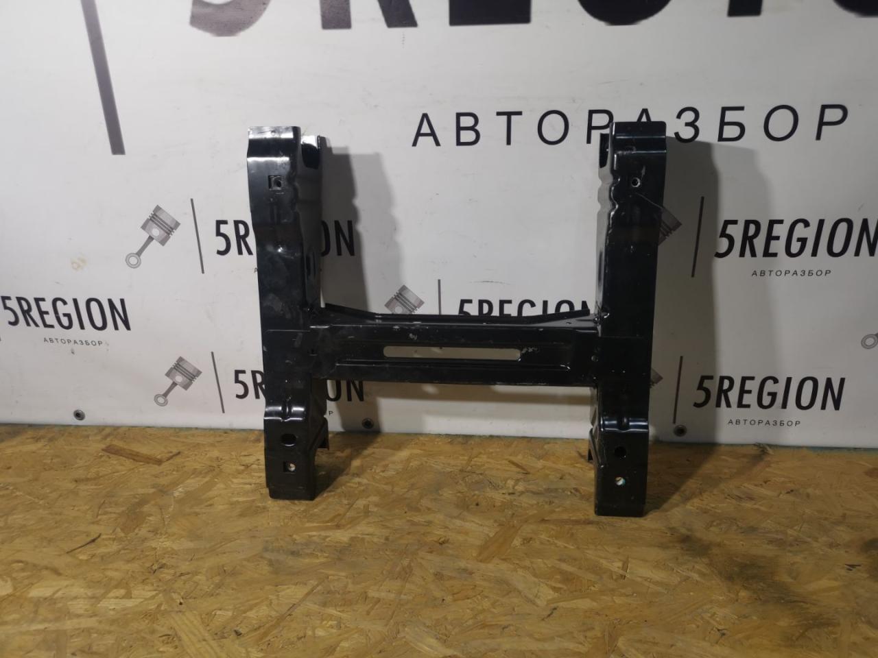 кронштейн (крепление) Alfa Romeo Stelvio 1 поколение 949 2019, 2.9 л., бензин, АКПП, rosso competizione, внедорожник 5 дв., полный привод, правый руль - фото №1