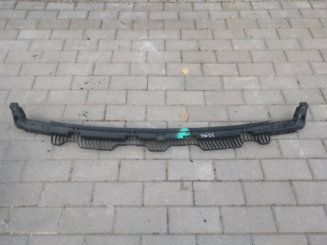 Крепление бампера заднего Volkswagen Golf R VII рестайлинг (2017-2020) 5G1 2019, 2.0 л., бензин, робот, хетчбэк 5 дв., полный привод, правый руль, 5G6807863C - фото №1