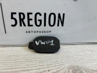 заглушка заднего бампера под крюк Volkswagen Golf R VII рестайлинг (2017-2020) 5G1 2019, 2.0 л., бензин, робот, хетчбэк 5 дв., полный привод, правый руль, 5G0863359