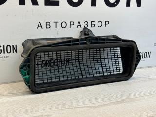 пластик Volkswagen Golf R VII рестайлинг (2017-2020) 5G1 2019, 2.0 л., бензин, робот, хетчбэк 5 дв., полный привод, правый руль, 5Q0815479