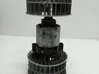 моторчик печки MAN F2000 1 поколение (1994 - 1998), 8EW009160641, 81.61930.0055, A0018300308, 5001875386, 3090909, ZG.00216-0008, 8EW009160641