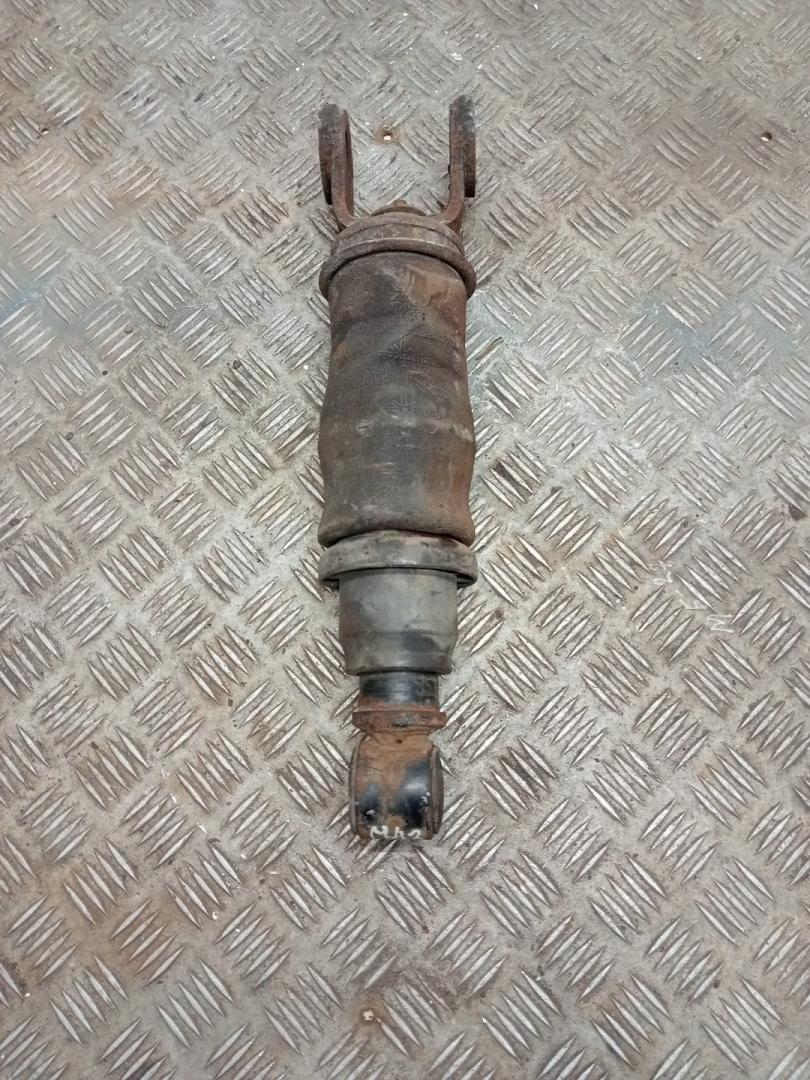 пневмоподушка подвески кабины МАЗ - фото №1