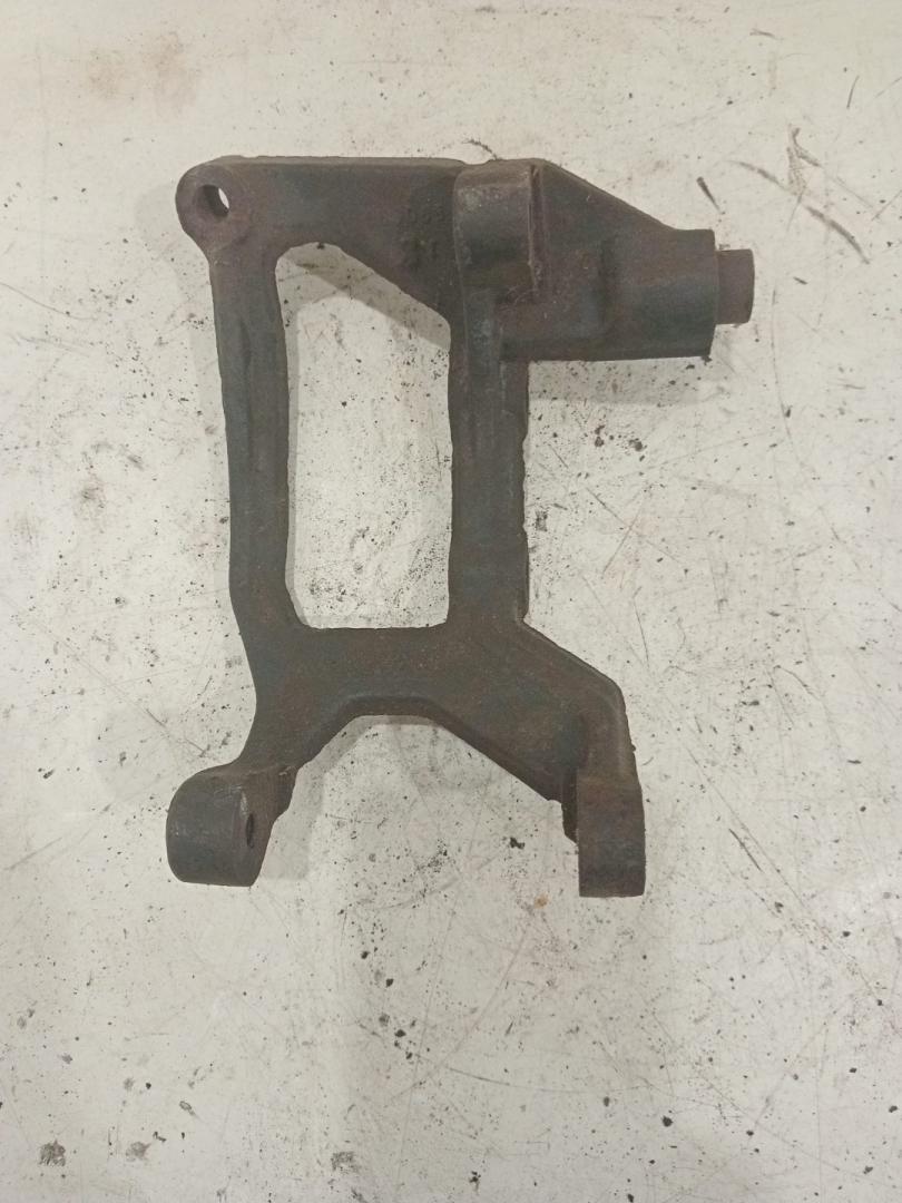 кронштейн генератора Mercedes-Benz Axor 1 поколение (2001 - 2004), 4571551535 - фото №1