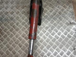 цилиндр подъёма кабины Renault Magnum 1 поколение (1990 - 1997)