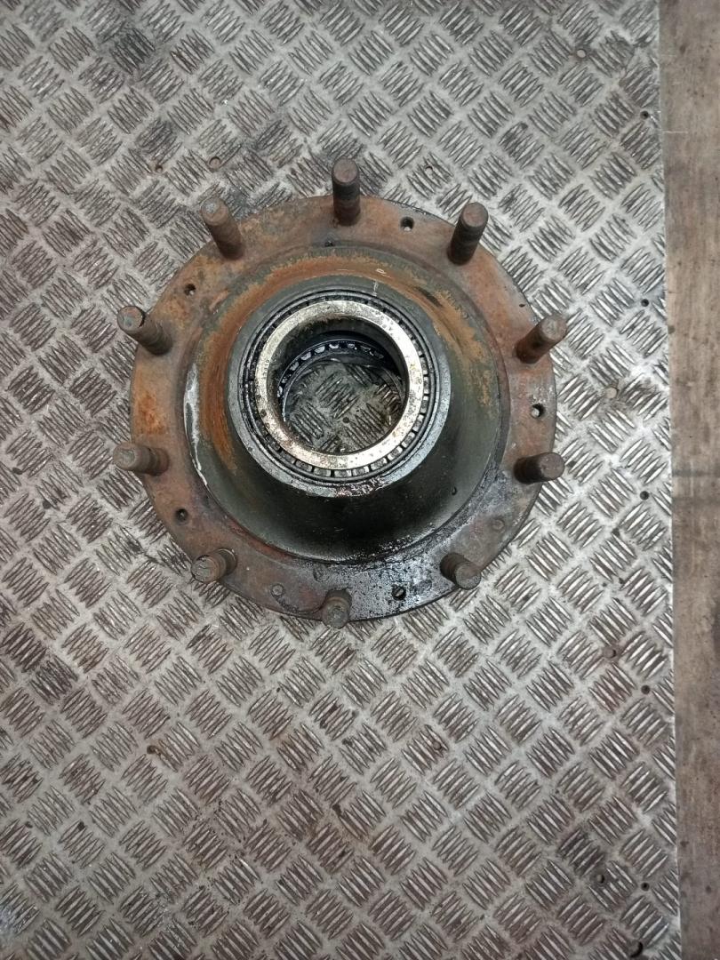 ступица задняя Mercedes-Benz 4x2 - фото №1