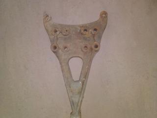 кронштейн пневмоподушки Mercedes-Benz Actros 1 поколение (MP1) (1996 - 2003), 9463250209