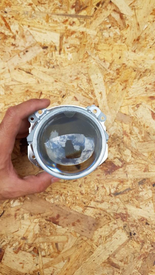 линза фары BMW 5 серия F07/F10/F11 F10 2012, 2.0 л., N47 D20 C, дизель, АКПП, седан, задний привод, правый руль - фото №1