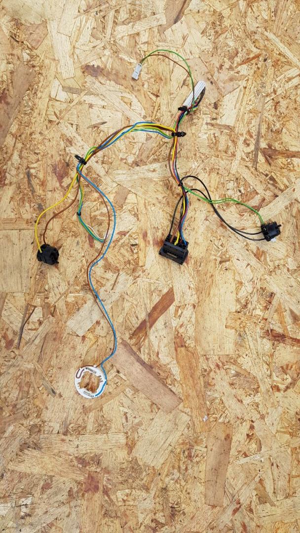 проводка фары BMW 5 серия F07/F10/F11 F10 2012, 2.0 л., N47 D20 C, дизель, АКПП, седан, задний привод, правый руль - фото №1