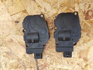 моторчик заслонки печки BMW 5 серия F07/F10/F11 F10 2012, 2.0 л., N47 D20 C, дизель, АКПП, седан, задний привод, правый руль, 412650750, 410475520