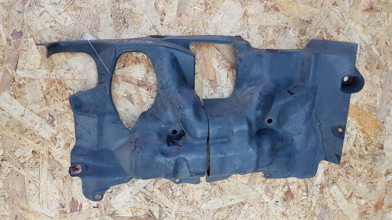 кожух (защита) рулевого механизма BMW 5 серия F07/F10/F11 F10 2012, 2.0 л., N47 D20 C, дизель, АКПП, седан, задний привод, правый руль, 7185170, 51757185170 - фото №1