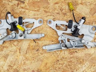 петля капота левая BMW 5 серия F07/F10/F11 F10 2012, 2.0 л., N47 D20 C, дизель, АКПП, седан, задний привод, правый руль, 51237263055, 7263055, 7249887, 41007270883, 7270883