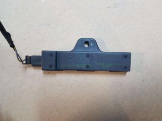 Антенна системы комфортного доступа BMW 5 серия F07/F10/F11 F10 2012, 2.0 л., N47 D20 C, дизель, МКПП, седан, задний привод, правый руль, 65209220832, 92208329220832, 65209144260, 9144260