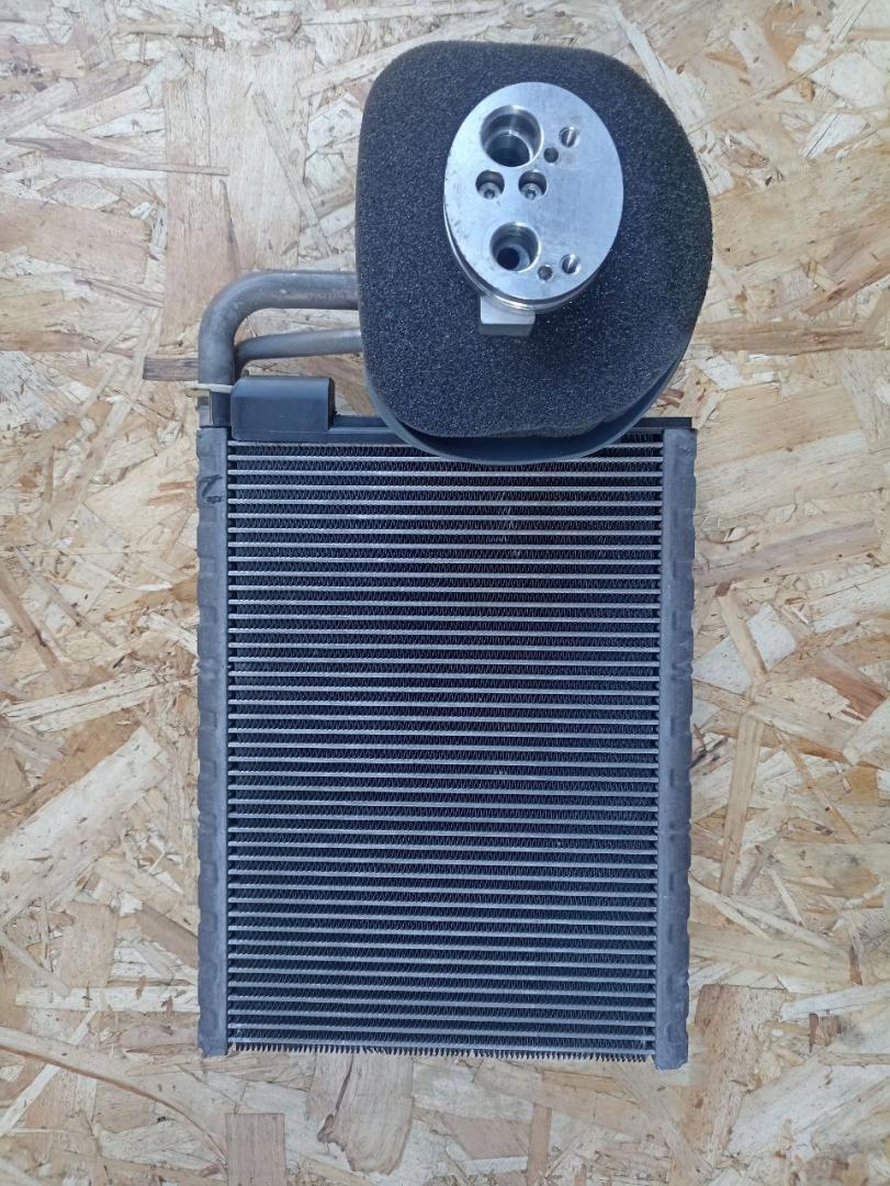 осушитель кондиционера BMW 5 серия F07/F10/F11 F10 2012, 2.0 л., N47 D20 C, дизель, АКПП, седан, задний привод, правый руль - фото №1