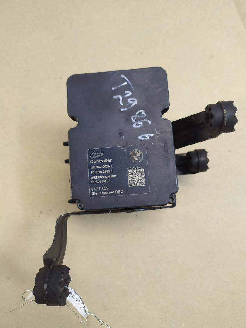 блок ABS BMW 3 серия F30/F31/F34 F30 2012, 2.0 л., N47 D20 C, дизель, МКПП, седан, задний привод, правый руль, 6857323, 34516857323, 6857324 - фото №1
