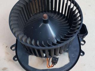 моторчик печки BMW 3 серия F30/F31/F34 F30 2012, 2.0 л., N47 D20 C, дизель, МКПП, седан, задний привод, правый руль, 64119350396, 9350396, 64119237559, 9237559, 1014423