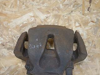 суппорт передний правый BMW X5 E70 2007, 3.0 л., M57 306 D3, дизель, АКПП, внедорожник 5 дв., полный привод, правый руль, 34116776784, 6776784, 34116778400, 6778400