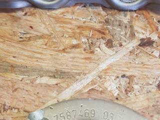 Кронштейн (крепление) выпускного коллектора BMW X5 F15 2016, 4.4 л., N63 B44 B, бензин, АКПП, внедорожник 5 дв., полный привод, 7587469, 11627587469, 18407576988, 7576988