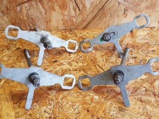 крепление форсунки BMW X5 F15 2016, 4.4 л., N63 B44 B, бензин, АКПП, внедорожник 5 дв., полный привод, 7599878, 13647599878