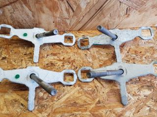 крепление форсунки BMW X5 F15 2016, 4.4 л., N63 B44 B, бензин, АКПП, внедорожник 5 дв., полный привод, 7599878, 13647599878