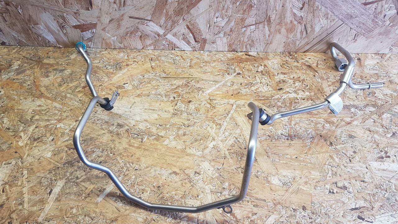 трубка топливная BMW X5 F15 2016, 4.4 л., N63 B44 B, бензин, АКПП, внедорожник 5 дв., полный привод, 13538610612, 8610612, 13537641421, 7641421 - фото №1