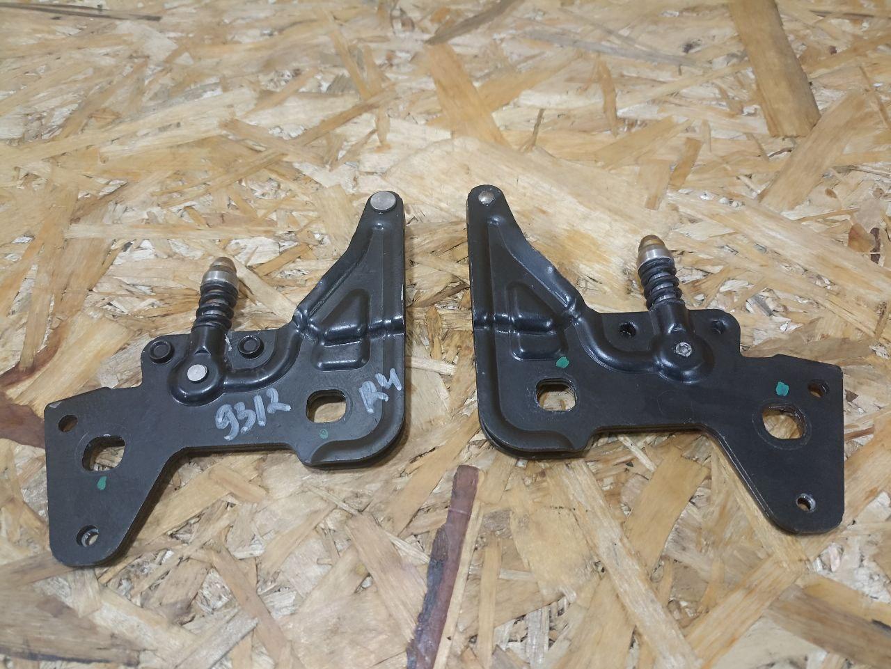 механизм складывания крыши BMW 3 серия E90/E91/E92/E93 E93 2007, 3.0 л., M57 306 D3, дизель, АКПП, кабриолет, задний привод, правый руль - фото №1