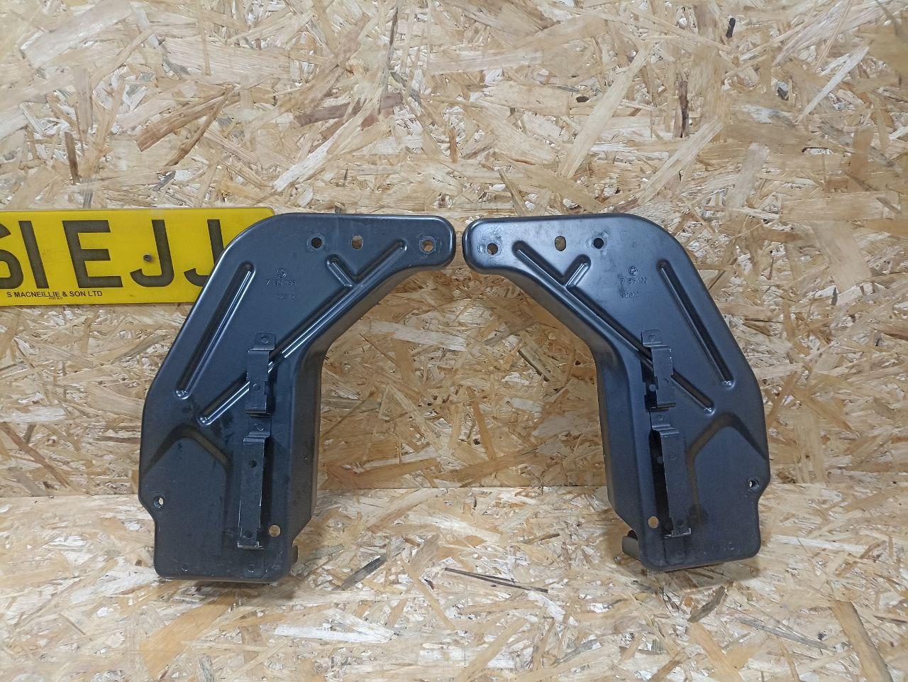 защита при переворачивании BMW 3 серия E90/E91/E92/E93 E93 2007, 3.0 л., M57 306 D3, дизель, АКПП, кабриолет, задний привод, правый руль, 7185099, 51717185099 - фото №1