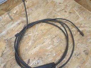 трос капота BMW 5 серия F07/F10/F11 F10 2012, 2.0 л., N47 D20 C, дизель, АКПП, седан, задний привод, правый руль, 7183773, 51237183773