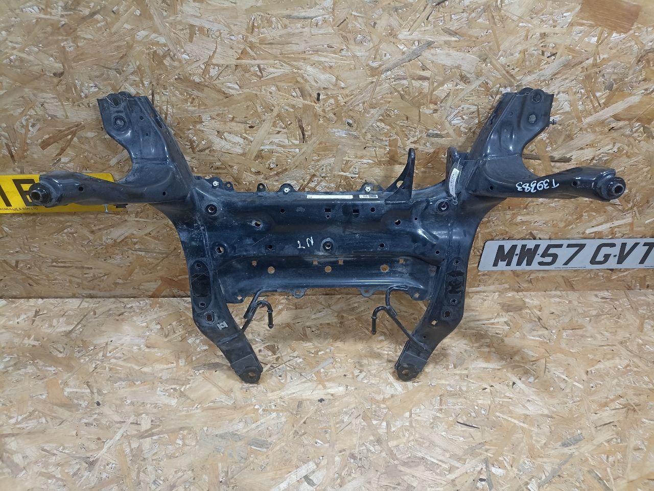 балка подвески передняя (подрамник) BMW X2 F39 2018, 2.0 л., дизель, АКПП, misano-blau metallic, внедорожник 5 дв., полный привод, правый руль, 6872729, 31116872729, 31114097788, 4097788 - фото №1