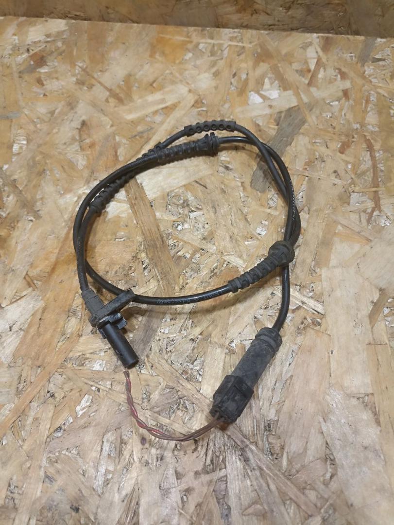 датчик ABS BMW 5 серия F07/F10/F11 F10 2012, 2.0 л., N47 D20 C, дизель, АКПП, седан, задний привод, правый руль, 34526853859, 6853859 - фото №1