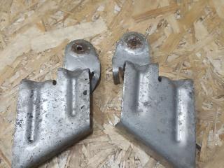 кронштейн крепления подкрылка переднего правого BMW 5 серия F07/F10/F11 F10 2012, 2.0 л., N47 D20 C, дизель, АКПП, седан, задний привод, правый руль, 51717203490, 7203490