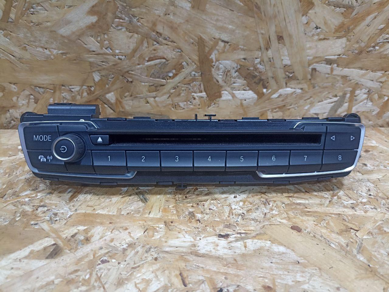 панель управления магнитолой BMW X2 F39 2018, 2.0 л., дизель, АКПП, misano-blau metallic, внедорожник 5 дв., полный привод, правый руль, 61359371455, 9371455, 64119357781, 9357781 - фото №1