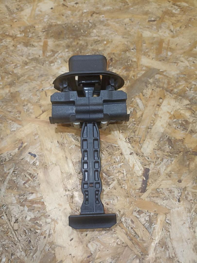 ограничитель открывания двери BMW X2 F39 2018, 2.0 л., дизель, АКПП, misano-blau metallic, внедорожник 5 дв., полный привод, правый руль, 51217463625, 7463625 - фото №1