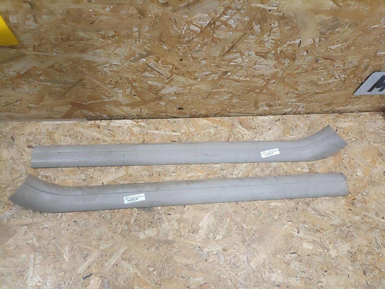 накладка на порог BMW 3 серия E90/E91/E92/E93 E93 2007, 3.0 л., M57 306 D3, дизель, АКПП, кабриолет, задний привод, правый руль, 7146763, 51477146763 - фото №1