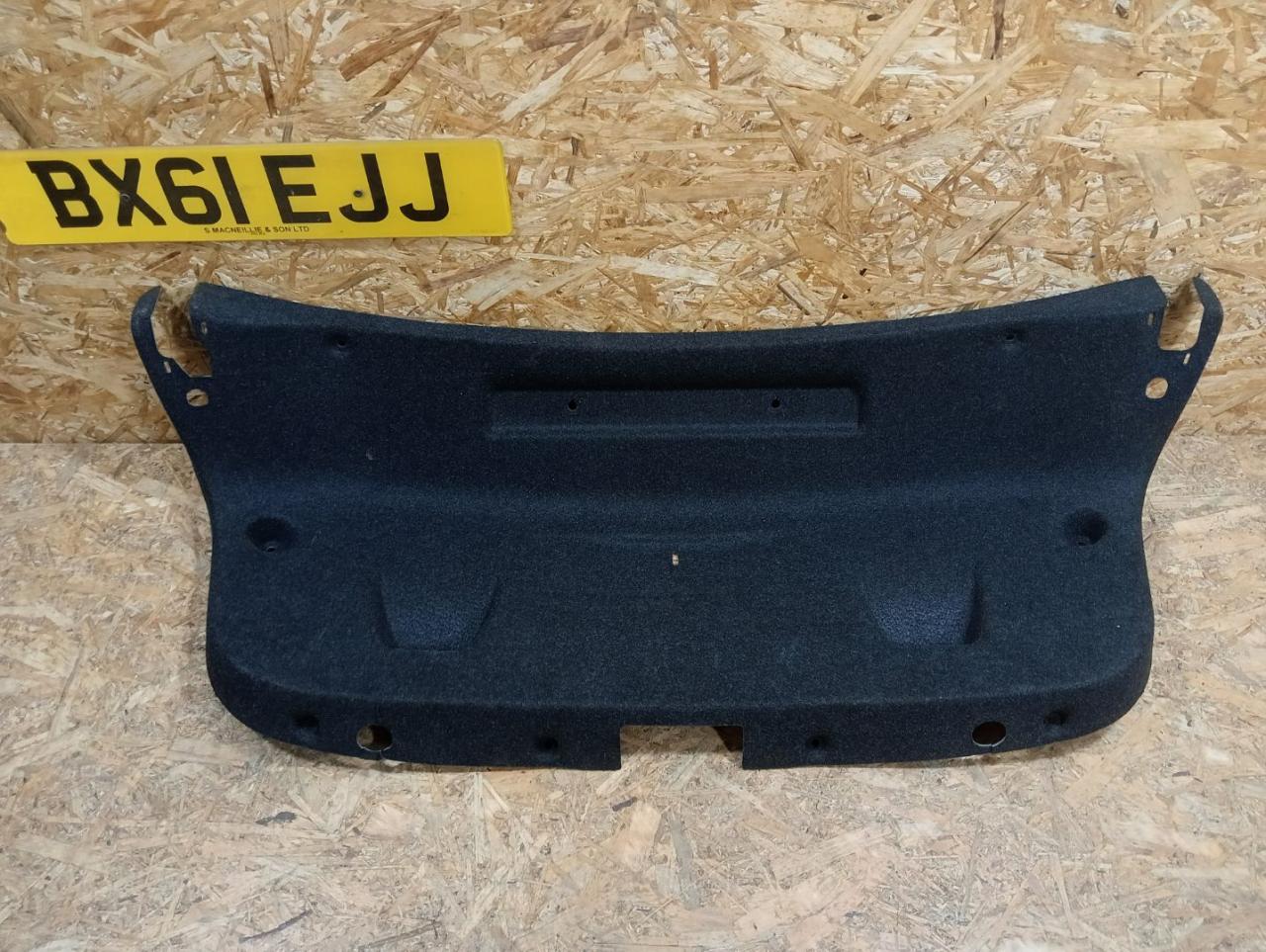 обшивка крышки багажника BMW 3 серия F30/F31/F34 F30 2012, 2.0 л., N47 D20 C, дизель, АКПП, седан, задний привод, правый руль, 51497255636, 7255636 - фото №1