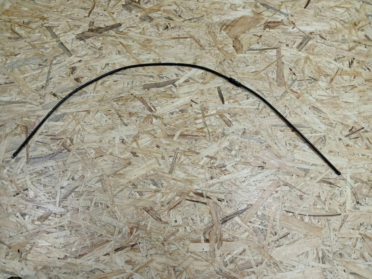 трос капота BMW X5 E70 2008, 3.0 л., дизель, АКПП, серый, внедорожник 5 дв., полный привод, правый руль, 7184452, 51237184452 - фото №1