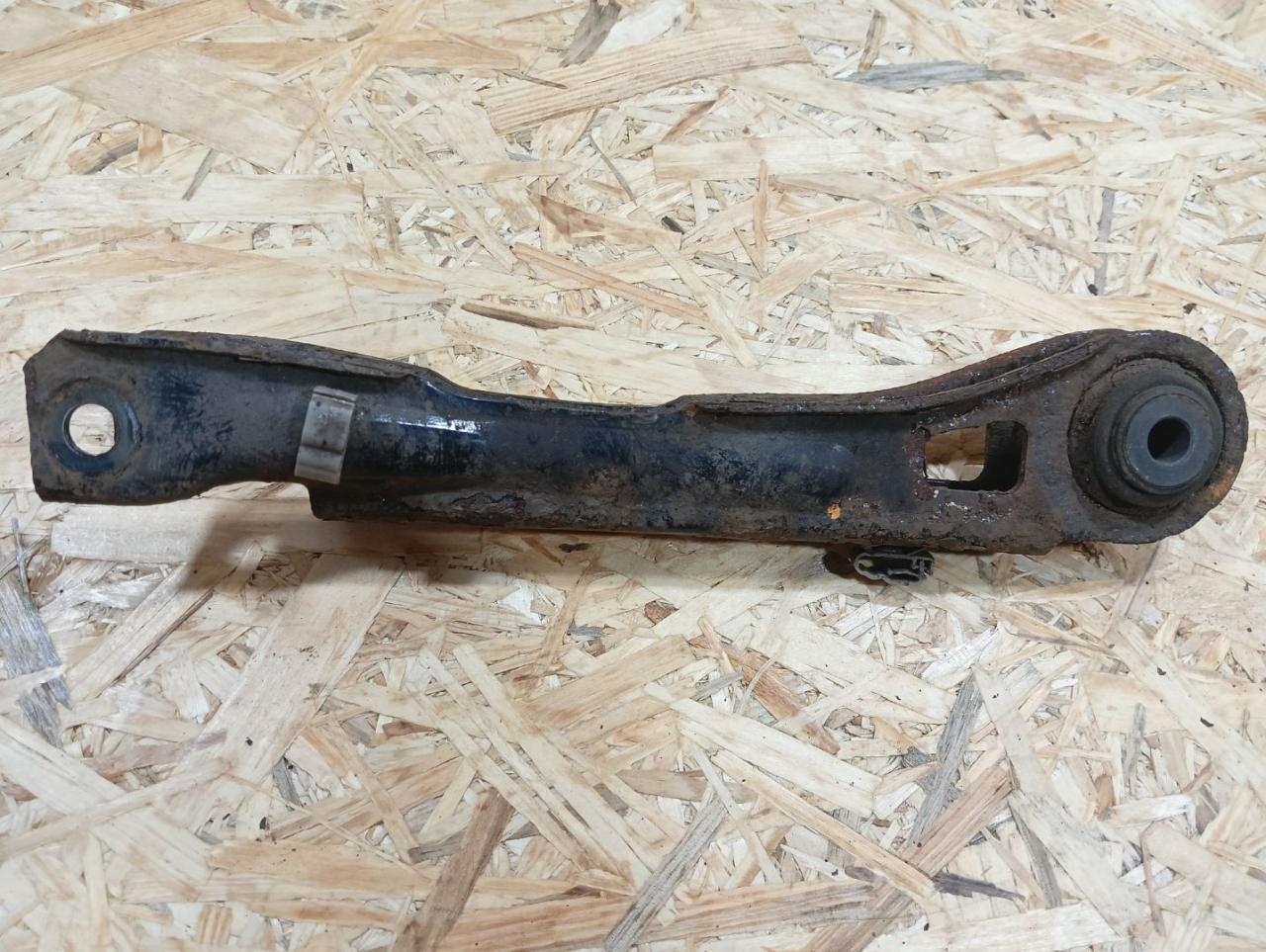 рычаг задний BMW X1 E84 2011, 2.0 л., N47 D20 C, дизель, АКПП, внедорожник 5 дв., полный привод, правый руль, 6782168, 33326782168 - фото №1