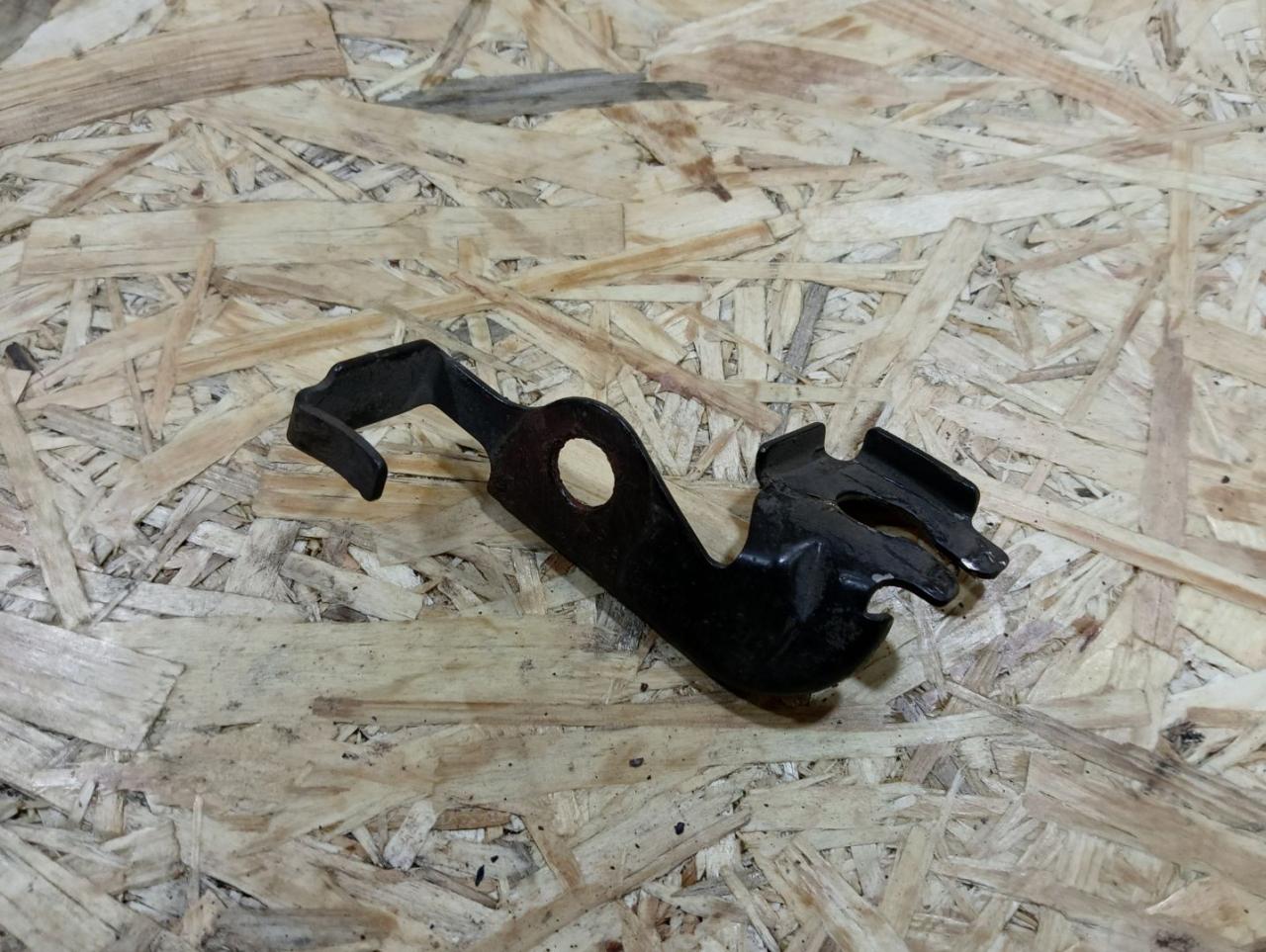 держатель тормозного шланга BMW X1 E84 2011, 2.0 л., N47 D20 C, дизель, АКПП, внедорожник 5 дв., полный привод, правый руль, 6790089, 34306790089 - фото №1