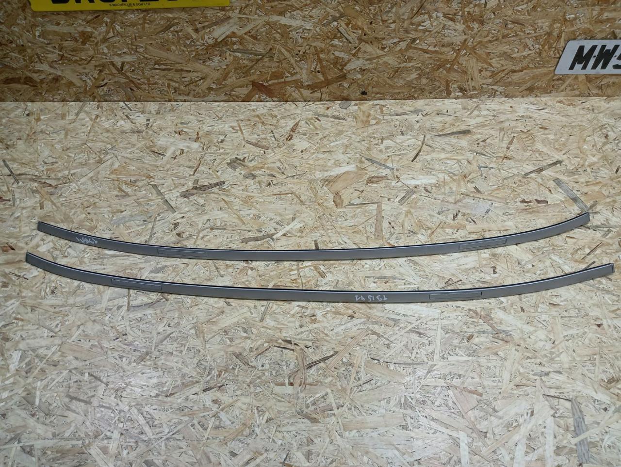 молдинг крыши BMW 3 серия F30/F31/F34 F30 2012, 2.0 л., N47 D20 C, дизель, АКПП, седан, задний привод, правый руль, 7258182, 7258181 - фото №1