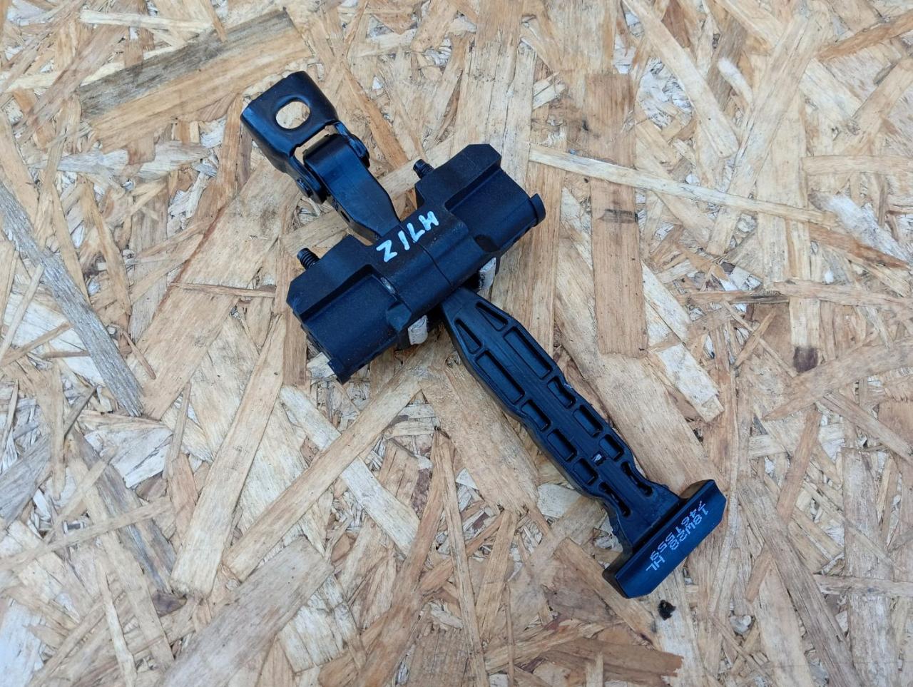 ограничитель открывания двери BMW X2 F39 2018, 2.0 л., дизель, АКПП, misano-blau metallic, внедорожник 5 дв., полный привод, правый руль, 7461559, 51227461559 - фото №1