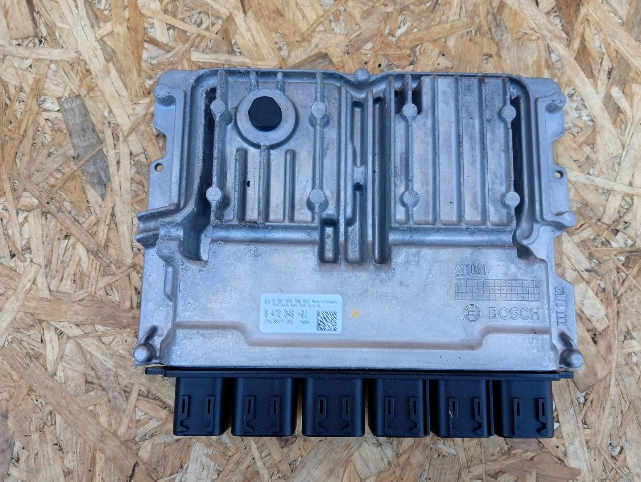 блок управления двигателем BMW X2 F39 2018, 2.0 л., дизель, МКПП, внедорожник 5 дв., полный привод, правый руль, 0281034736, 8472346 - фото №1