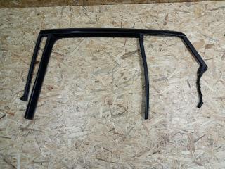 Уплотнитель стекла BMW X2 F39 2018, 2.0 л., дизель, МКПП, внедорожник 5 дв., полный привод, правый руль, 51357420835, 7420835