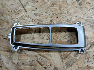 пластик BMW X5 E70 2008, 3.0 л., дизель, АКПП, серый, внедорожник 5 дв., полный привод, правый руль, 61316975467, 6975467