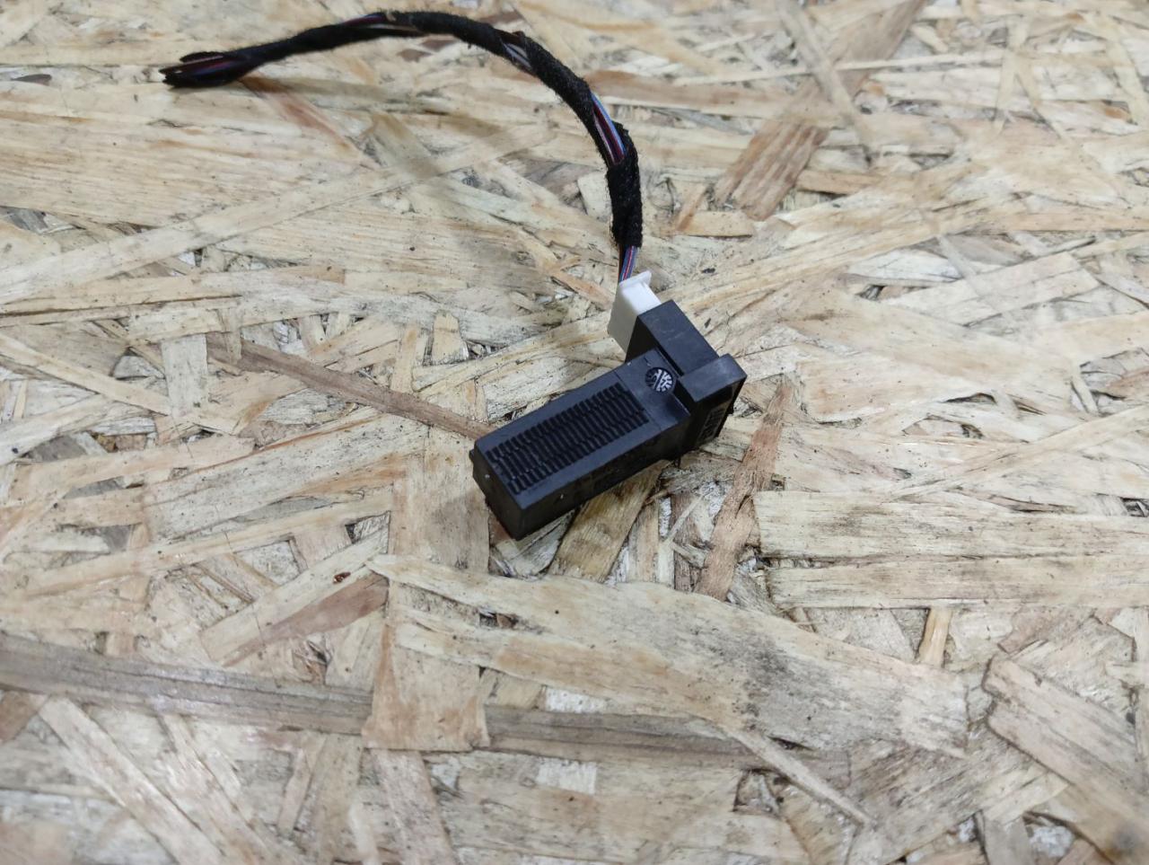 Датчик педали тормоза (лягушка) BMW 3 серия E90/E91/E92/E93 E93 2007, 3.0 л., M57 306 D3, дизель, АКПП, кабриолет, задний привод, правый руль, 6967601, 61316967601, 61310141214, 0141214 - фото №1