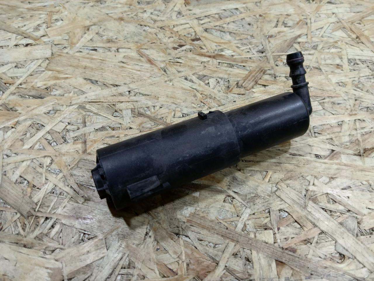 форсунка омывателя фары левая BMW 3 серия E90/E91/E92/E93 E93 2007, 3.0 л., M57 306 D3, дизель, АКПП, кабриолет, задний привод, правый руль, 7179311 - фото №1